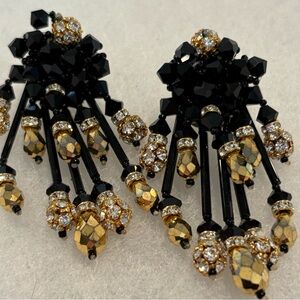 Exquisite Lois Ann Creations Vintage New
Striking Glitz of Black & Gold Crystal